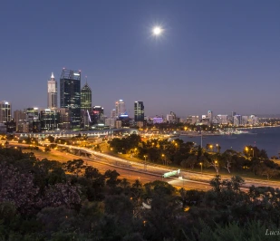 Perth, en Australie, de nuit